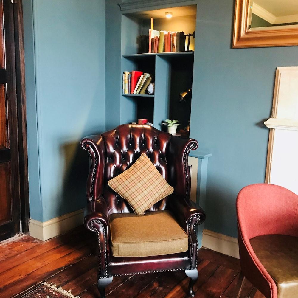 Stanton Manor Hotel Чипенхэм Экстерьер фото