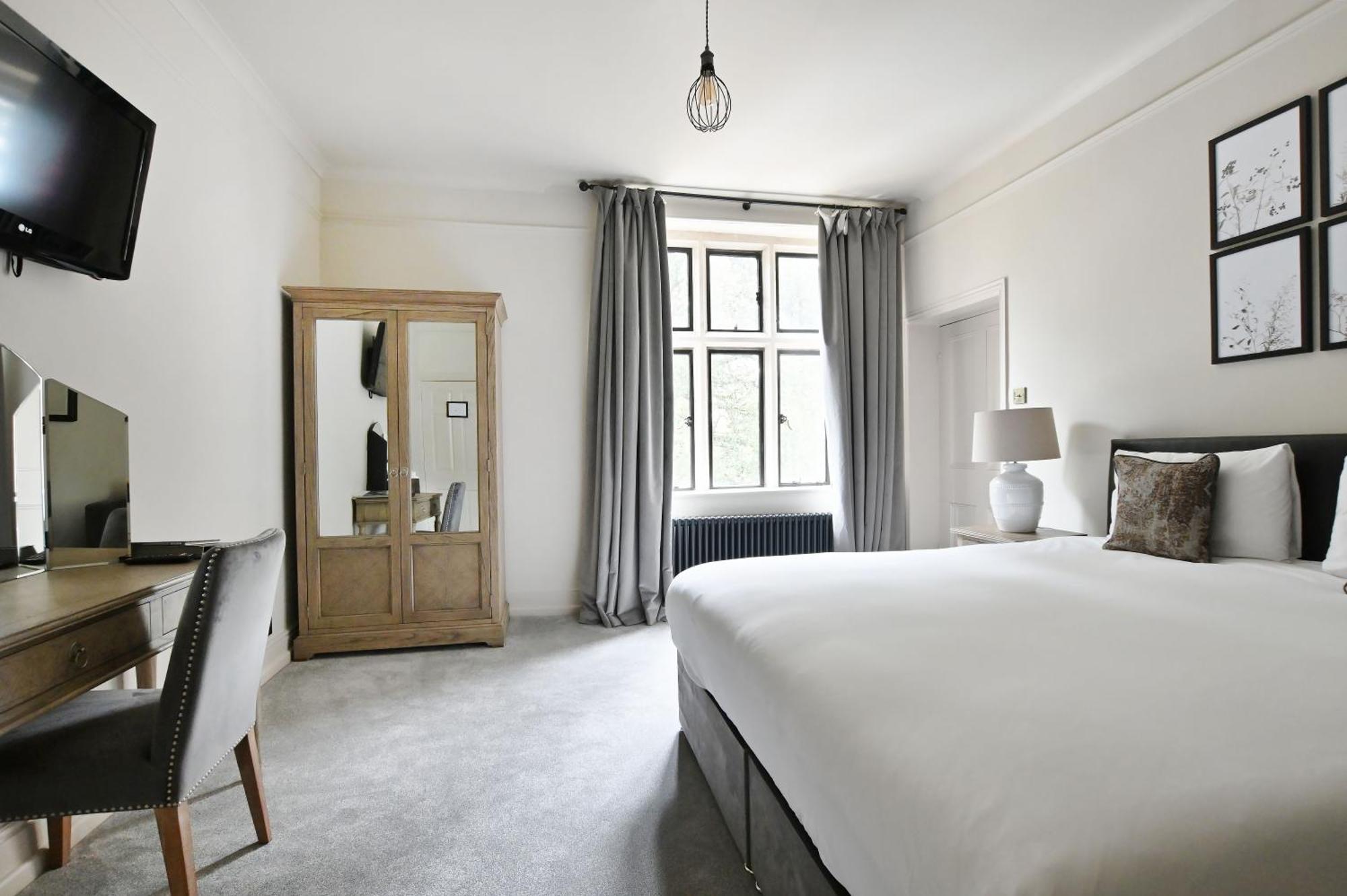 Stanton Manor Hotel Чипенхэм Экстерьер фото