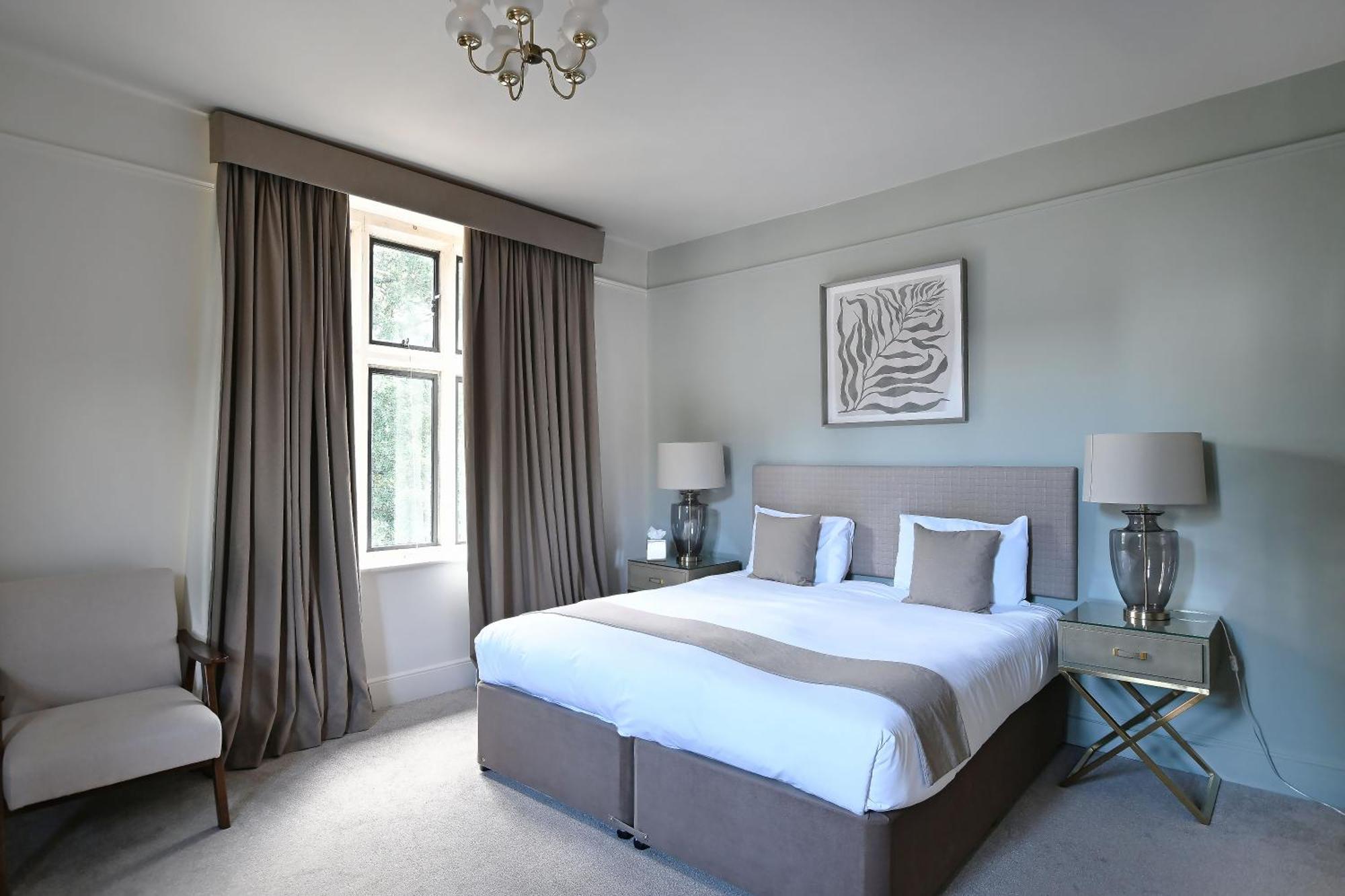 Stanton Manor Hotel Чипенхэм Экстерьер фото