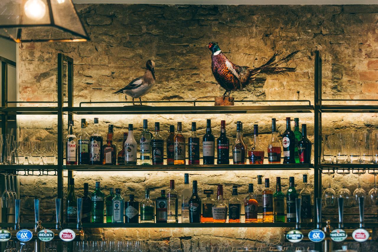 Stanton Manor Hotel Чипенхэм Экстерьер фото